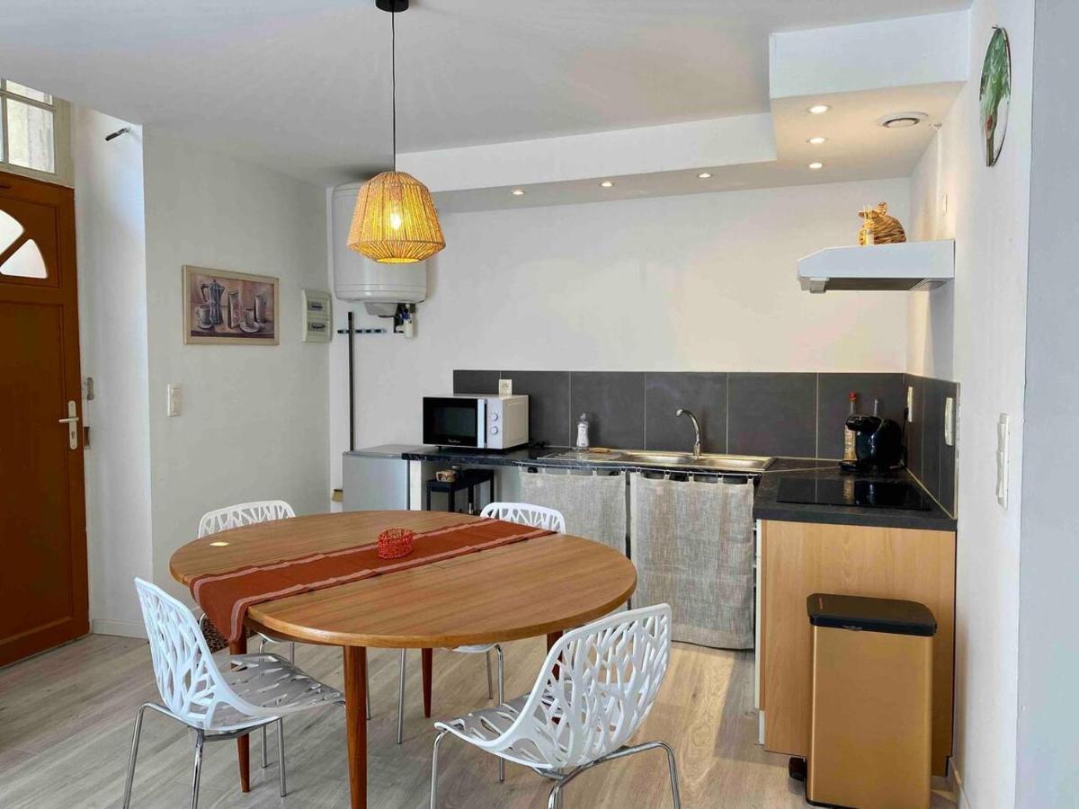 Accueillant Petit T2 Coeur De Centre Ville Lezignan-Corbieres Bagian luar foto